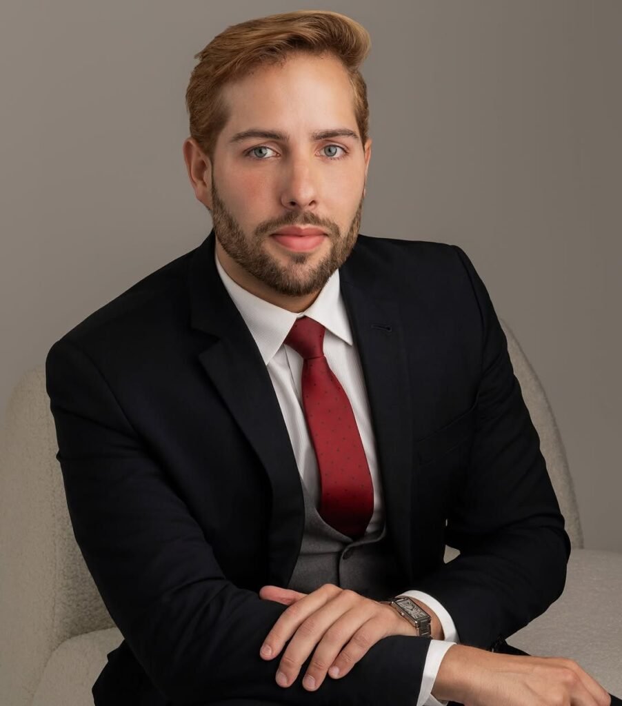 Dr. Alexandre Sampaio Pelissari